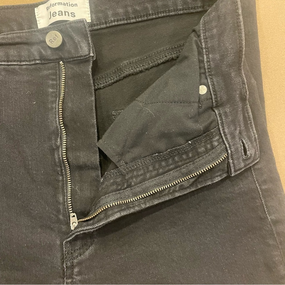 Reformation Women’s Raw Hem Black Was Skinny Jeans Size 30 - Picture 7 of 15